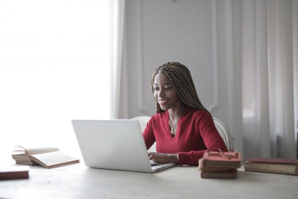 Nigerian lady starts blogging business