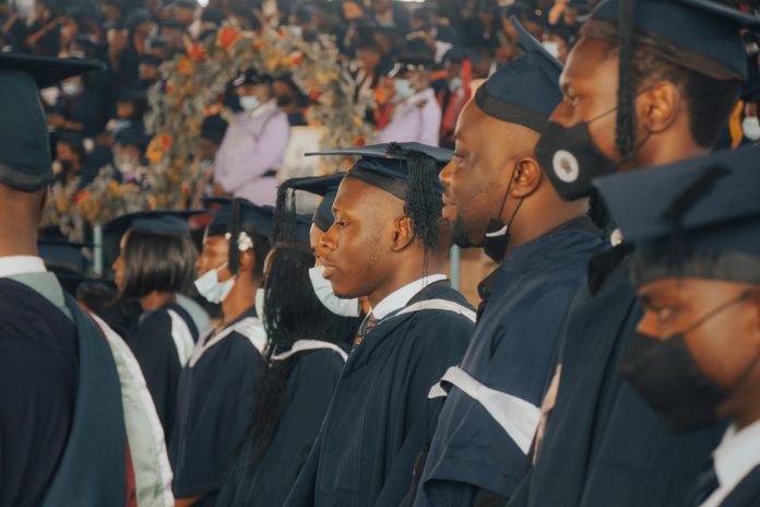 Viewing the Best undergraduate courses to study in Nigeria